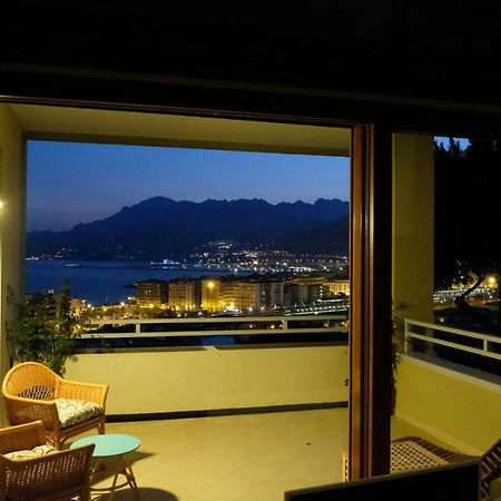 Suite Inn Salerno Bagian luar foto